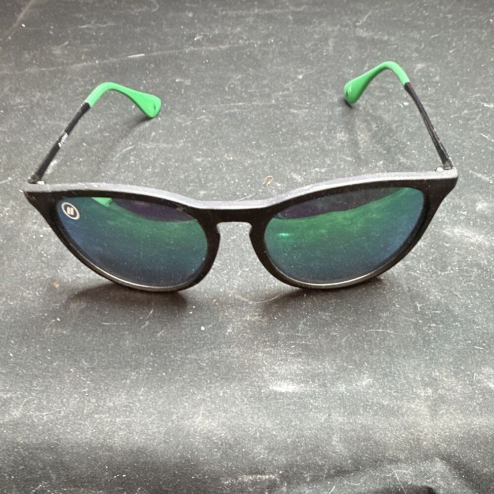 Blenders Black Martin Sunglasses Black Frame Green‎ Polarized Round Lens